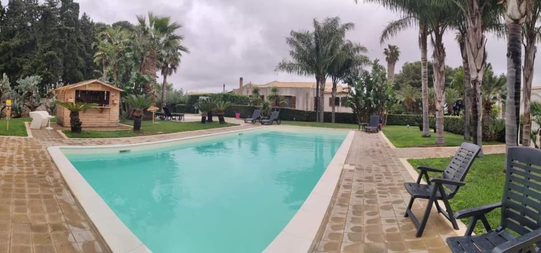 Borgo Pida Hotel Paceco Buitenkant foto