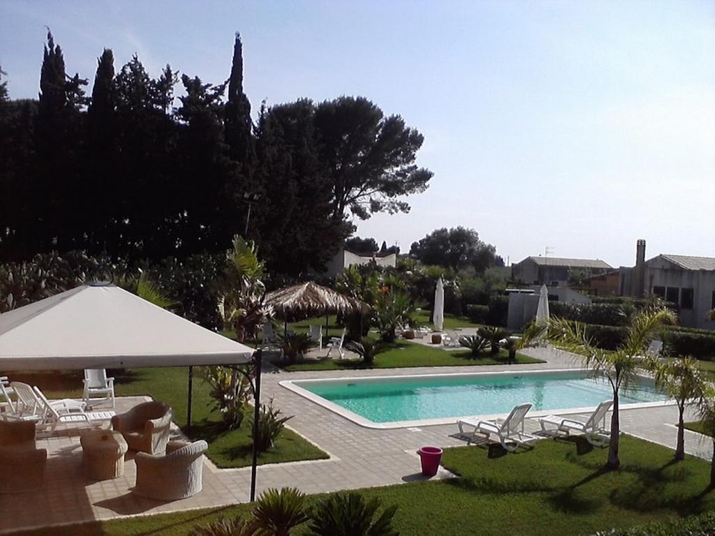Borgo Pida Hotel Paceco Buitenkant foto
